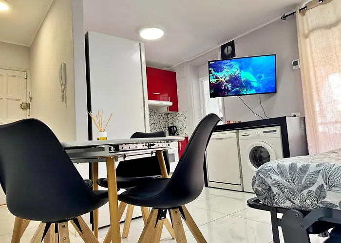 Duplex Playa De Americas - 600mt From The Apartman *